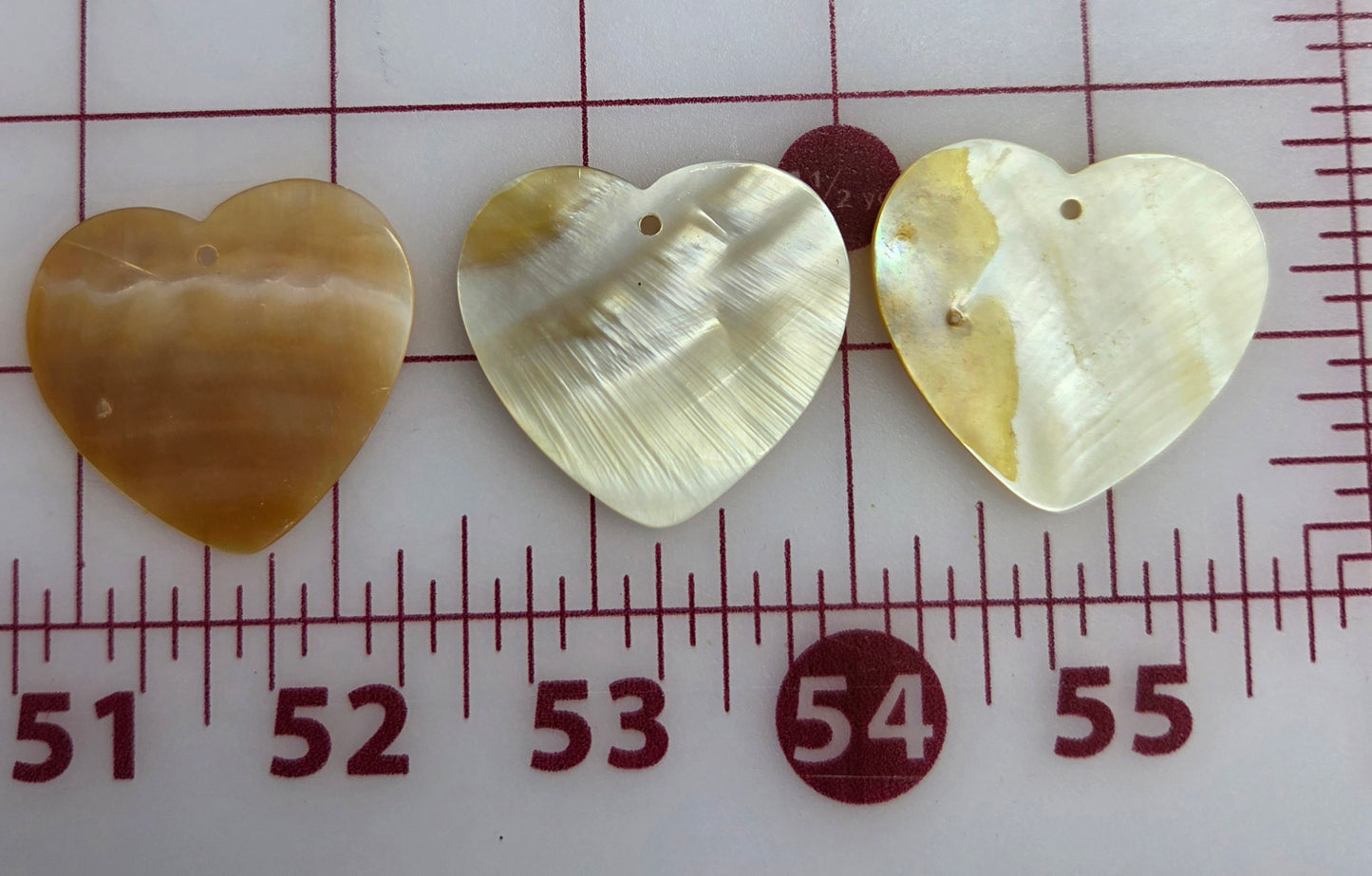 White Shell Hearts 36mm