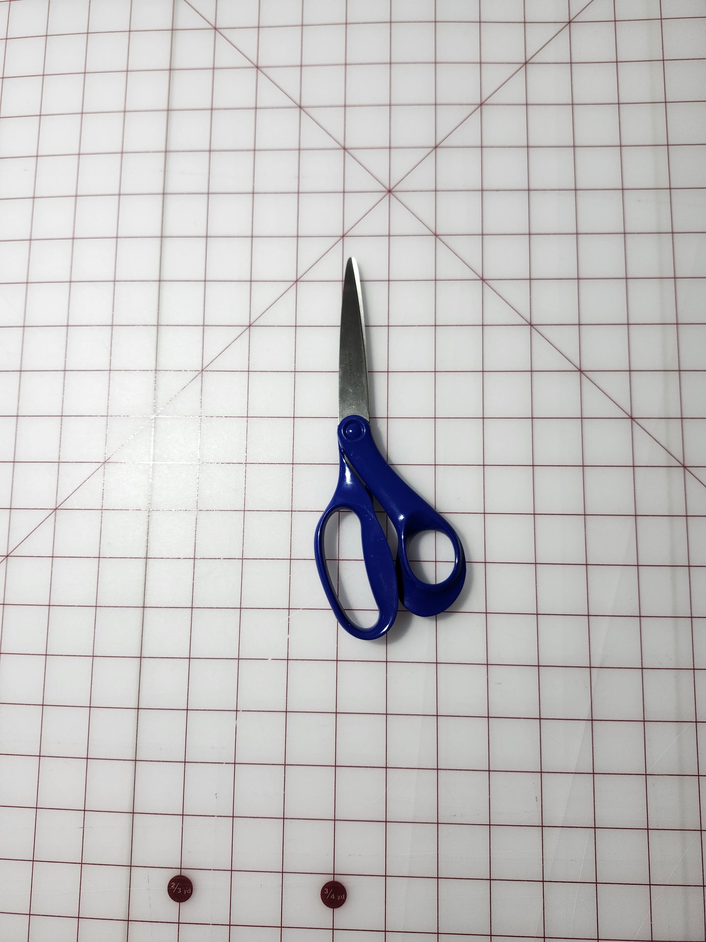 8" FISKARS SCISSORS