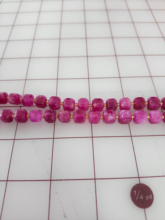 10X10 mm Faceted Cube Jade Beads